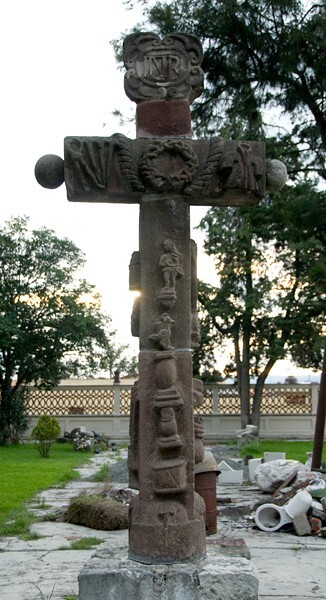 San Simón y San Judas, atrial cross, front - Calpulalpan, Tlaxcala