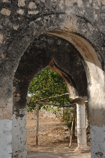 San Juan Bautista, capilla abierta arches - Tixhualahtún, Yucatán