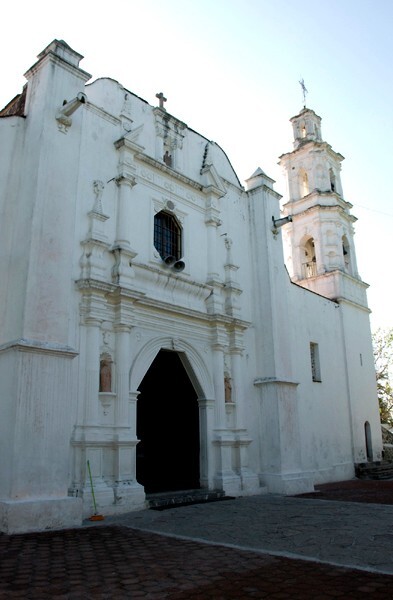 Santa María, façade & bell-tower - Chiconautla, México