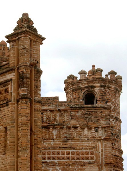 Turret - Fuente La Pila o La Corona