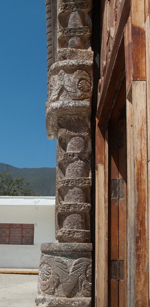 San Juan Bautista, façade, main portal, left jamb - Acultzingo, Veracruz