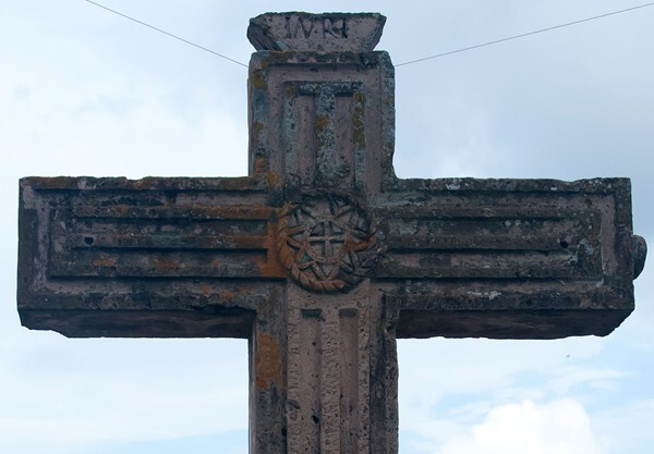 Hospitalito cross, front crossing - Santa Cruz el Grande, Jalisco