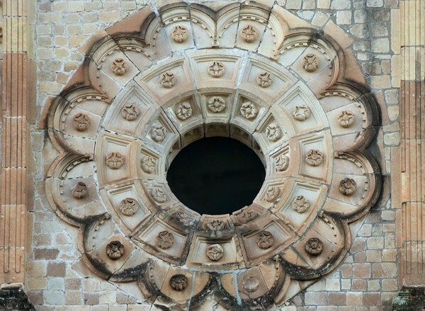 San Juan Bautista, N façade, oculus - San Juan Bautista, North façade