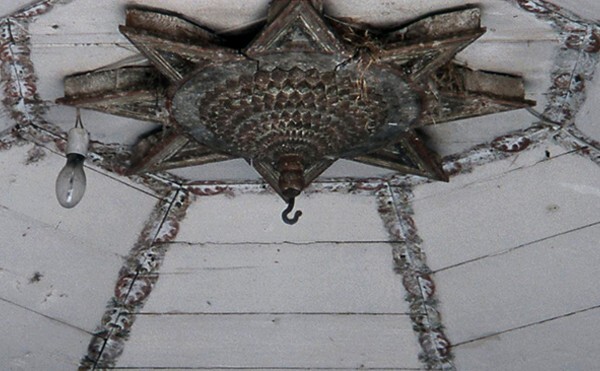 Passageway vault, boss - Torre del Carmen