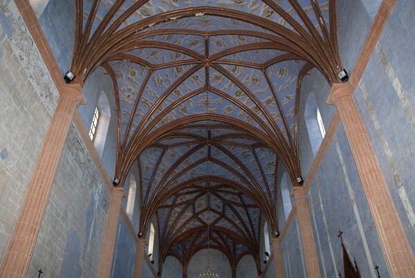 Nave, ribbed vault - Nave, sanctuary murals & cloister