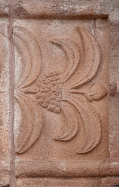 Portal, sculpture niche base relief (left) - Façade