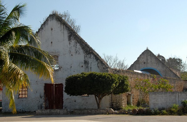 Rruined church façade - Polyuc (partial ruins), Quintana Roo