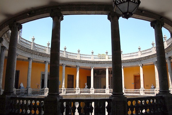 Rotunda, upper story - Palacio Buenavista (Museo de San Carlos)