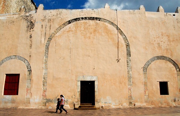 San Juan Bautista, capilla abierta (walled up) - Motul, Yucatán