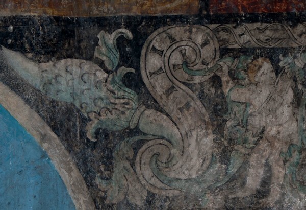 Santa María, sotocoro dado, song scroll - Santa María, presbytery & choir loft murals