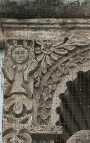 San Pedro, façade, second story niche (left) relief, cherub - Tlaquepaque, Jalisco
