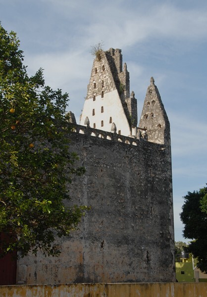 La Asunción, exterior nave & façade espadaña - Tixcuytún, Yucatán
