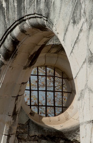 Santiago Matamoros, capilla abierta, nave arch & façade oculus - Santiago Matamoros, capilla abierta (basílica)