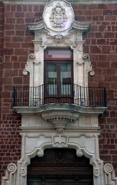 Palacio Gobierno, lateral portal, window & cartouche - Aguascalientes, Aguascalientes