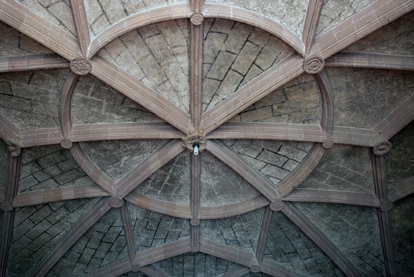 Sotocoro, ribbed vault - San Nicolás de Tolentino, façade, bell-tower, portería & nave