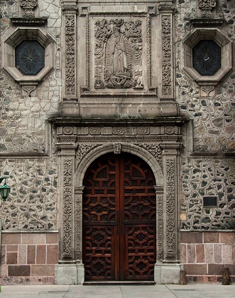 Façade - San Juan Evangelista y La Guadalupe