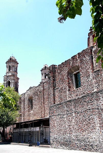Exterior nave & E bell-tower - San Hipólito
