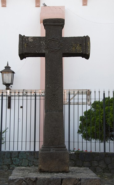 Guátapera, atrial cross - Guatápera (Pueblo Hospital), Yurishio (Hospitalito)