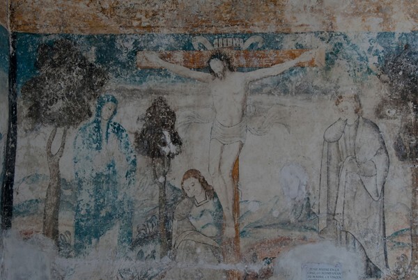 Convent mural, Crucifixion - San Pedro Apóstol
