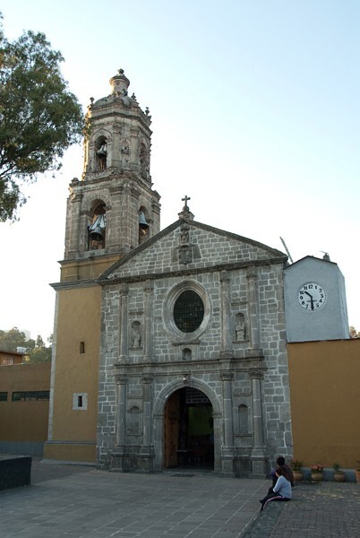 Santa Fe de México, façade & bell-tower - Santa Fe de México