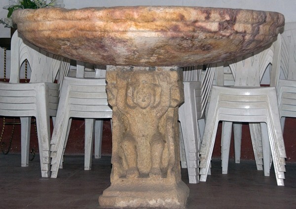Baptismal font - San Agustín