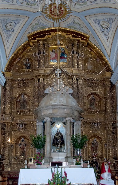 San Francisco, high altar - Tetlanohcan, Tlaxcala