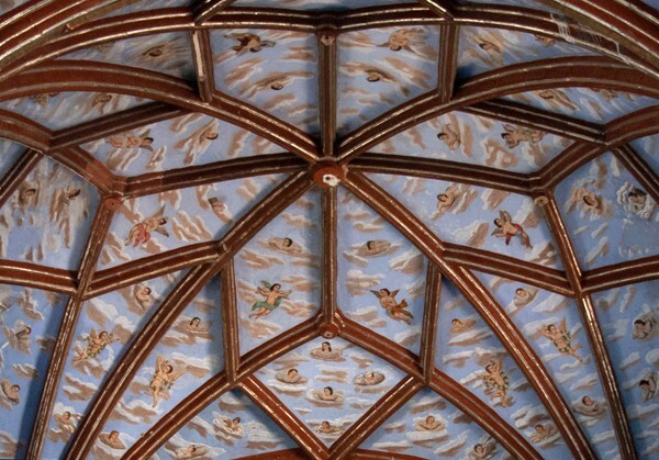 Sanctuary, ribbed vault - Nave, sanctuary murals & cloister