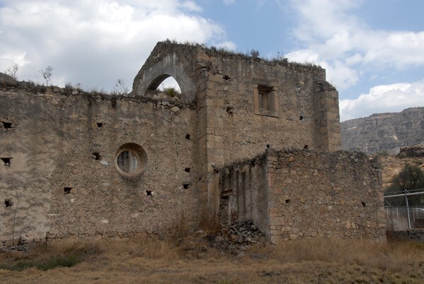 San Cosme, exterior nave & apse (capilla abierta) - Ixtacamaxtitlán (partial ruins), Puebla