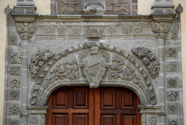 San Bernardino de Sena, porciúncula portal alfiz & flat arch - Xochimilco