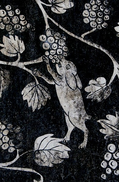 El Divino Señor, lower cloister walk mural, rabbit - El Divino Señor, lower cloister ambulatory murals