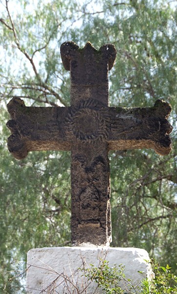 Calvary Cross, back - Tultepec, México