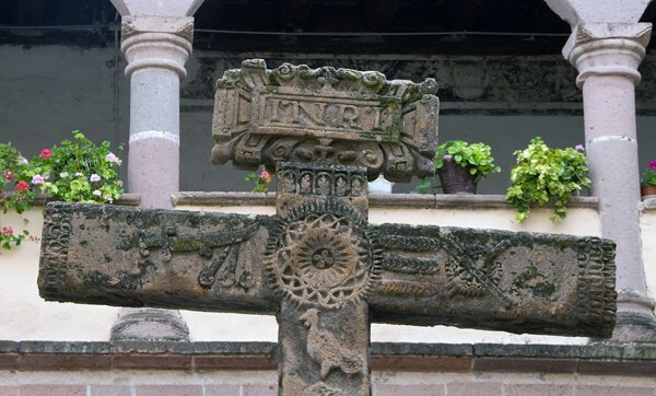 Atrial cross front, crossing - San Martín