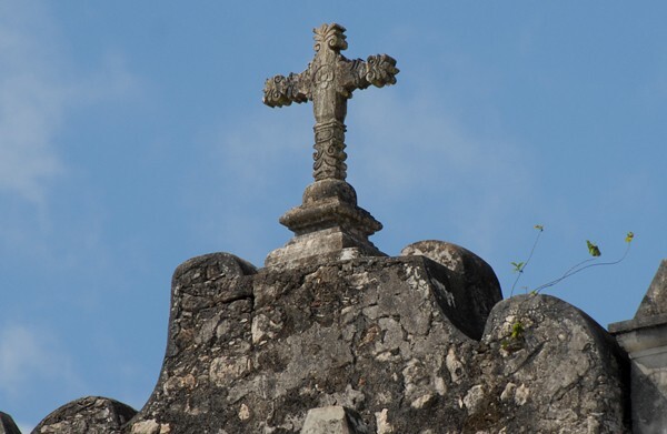 San Juan Bautista, roof cross - Tixcacaltutyub, Yucatán