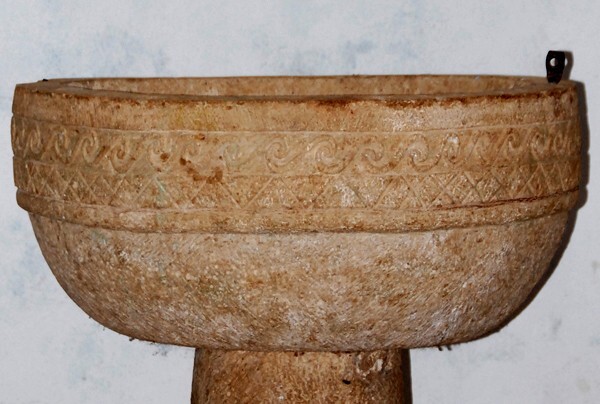 La Transfiguración, baptismal font - Façade, porterías, high altar & baptismal font