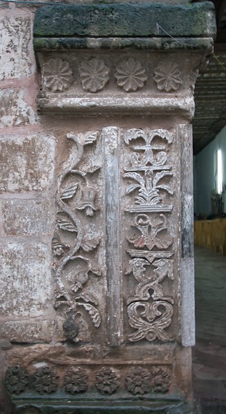 San Nicolás Obispo, façade portal, left pilaster - San Nicolás Obispo, Michoacán