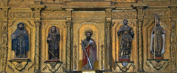 San Pablo, high altar, lower tier (St. Paul, center) - Oztotepec, México