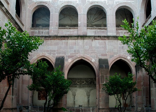 Cloister - San Miguel Arcángel, convento & cloister & murals