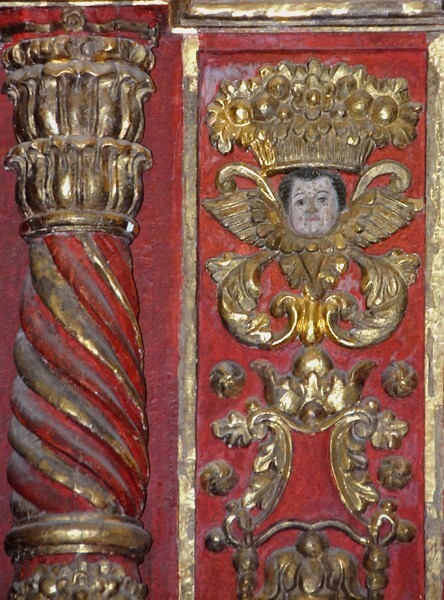 Lower tier, salomónica detail & relief - San Miguel Arcángel, nave San José retablo