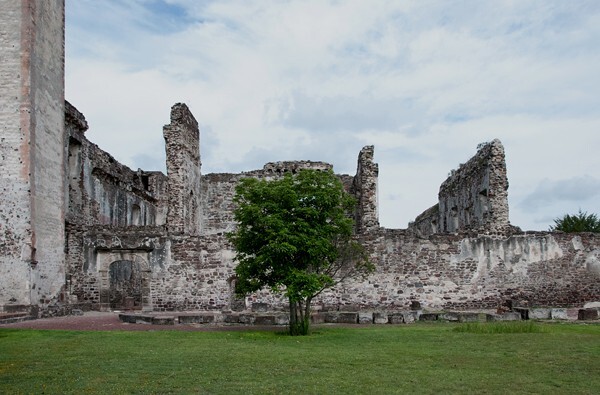 Convento - Santiago Apóstol (ruins)