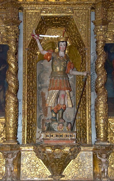 Santa María, nave San Miguel retablo, St. Michael Archangel - Chiconautla, México