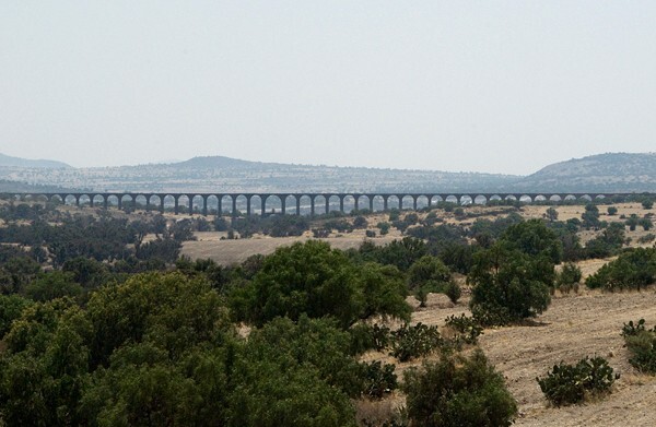 Arches - Acueducto de Padre Tembleque (Father Tembleque's aqueduct)