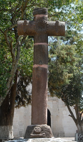 La Asunción, atrial cross, front - Tacícuaro, Michoacán