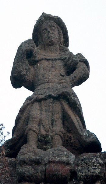 San Esteban, atrial gate sculpture, St. Michael Archangel - Tepetlixpa, México