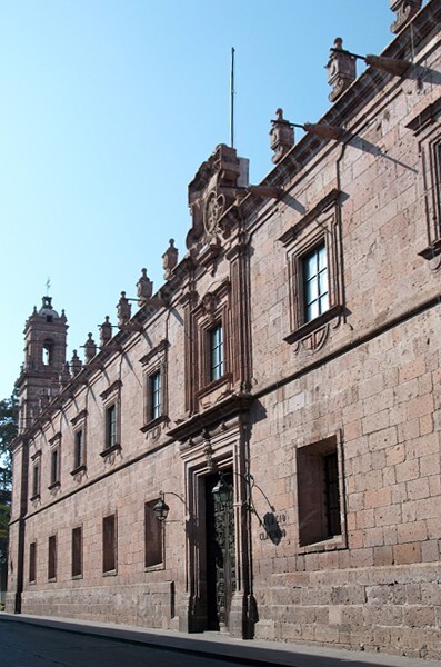 Palacio Clavijero, main portal - Palacio Clavijero