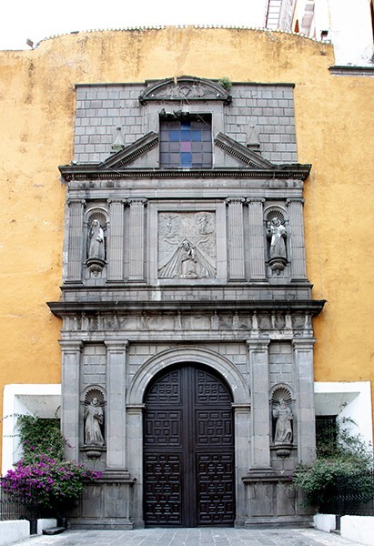 Façade - San Agustín