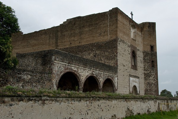 La Concepción Purísima, portería & façade - Santa María Atlihuetzía (ruins), Tlaxcala