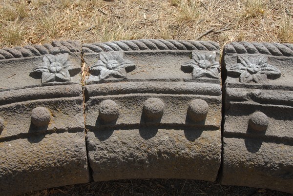 San Gabriel Arcángel, ex-portería arch voussoirs - San Gabriel Azteca, Hidalgo