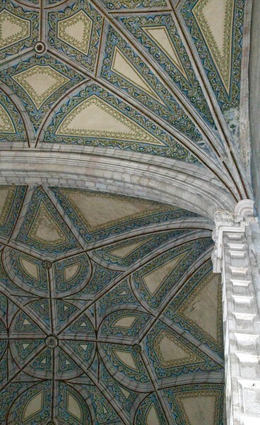 Chancel arch - San Pablo, nave, sacristy & cloister