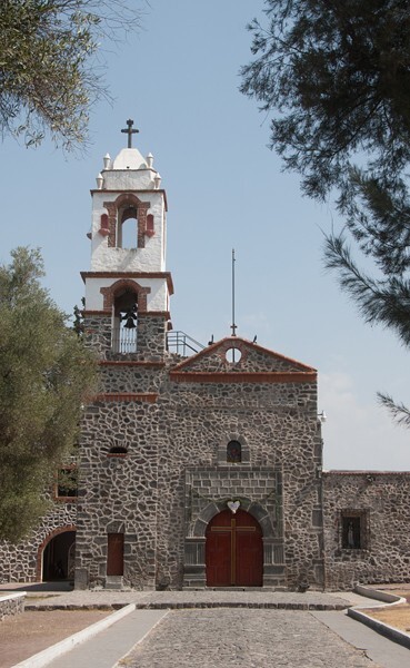 San Pablo, façade & bell-tower - San Pablo Tecalco, México