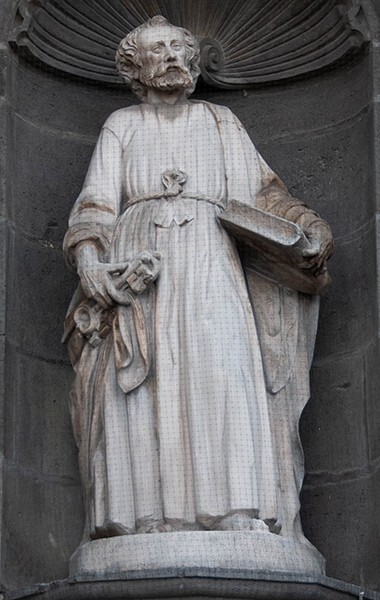 Façade, main Puerta del Perdón, lower left sculpture, St. Peter - Catedral de la Inmaculada Concepción